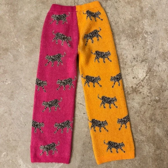 Talulah Tiger Color-block Pink and Orange Cardigan and Pants Knit Set - size M - Picture 7 of 9